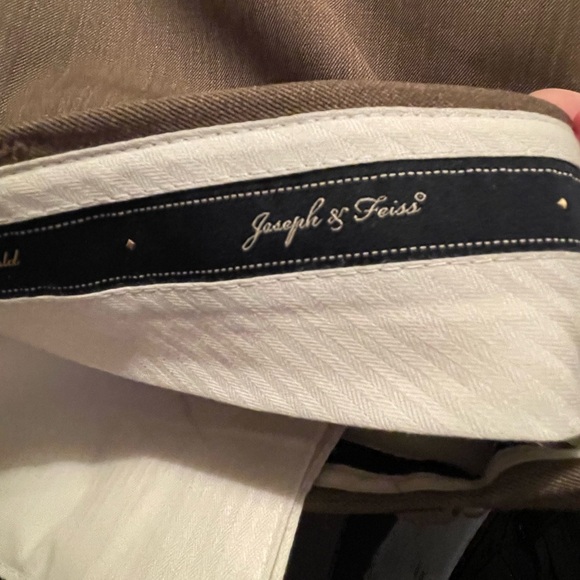 Joseph & Feiss Men's Suit Pants Tan Brown Cuffed and Pleated Size 40x34 - Picture 4 of 4